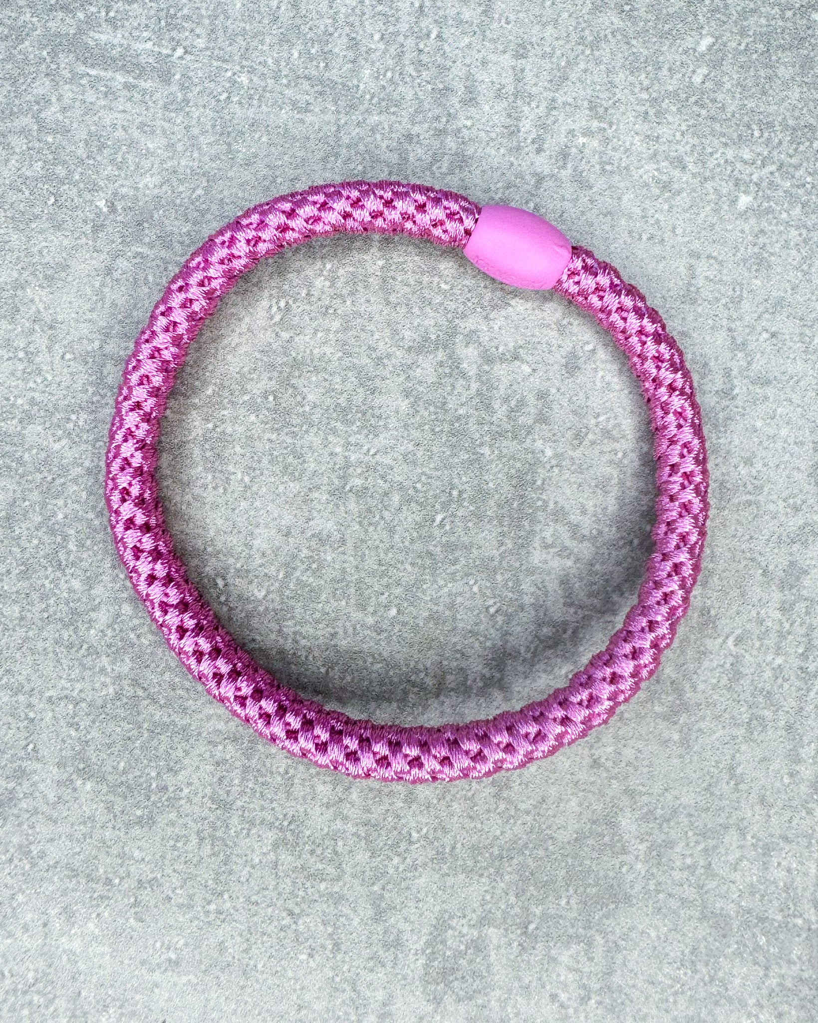 KKNEKKI Haarband SLIM "Bubble Gum"

Unsere absoluten Lieblings-Haarbänder von KKNEKKI gibt es jetzt für Euch bei uns im Shop! In vielen wunderschönen Farben und Styles, für normales/dickes (Bold Style) wie auch feines Haar (Slim Style).